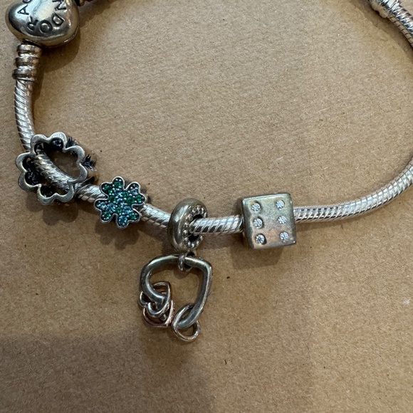 Pandora bracelt with charms - Picture 3 of 4